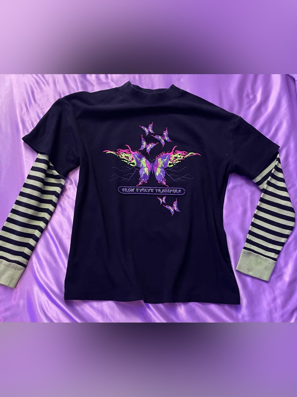 Vintage Y2K Butterfly graphic T-shirt emo goth whimsigoth
